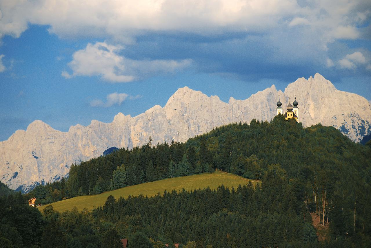 Landgasthof Buchner Admont Buitenkant foto